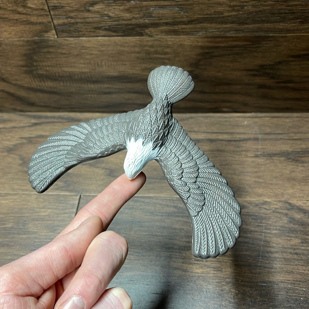 The Amazing Balancing Eagle